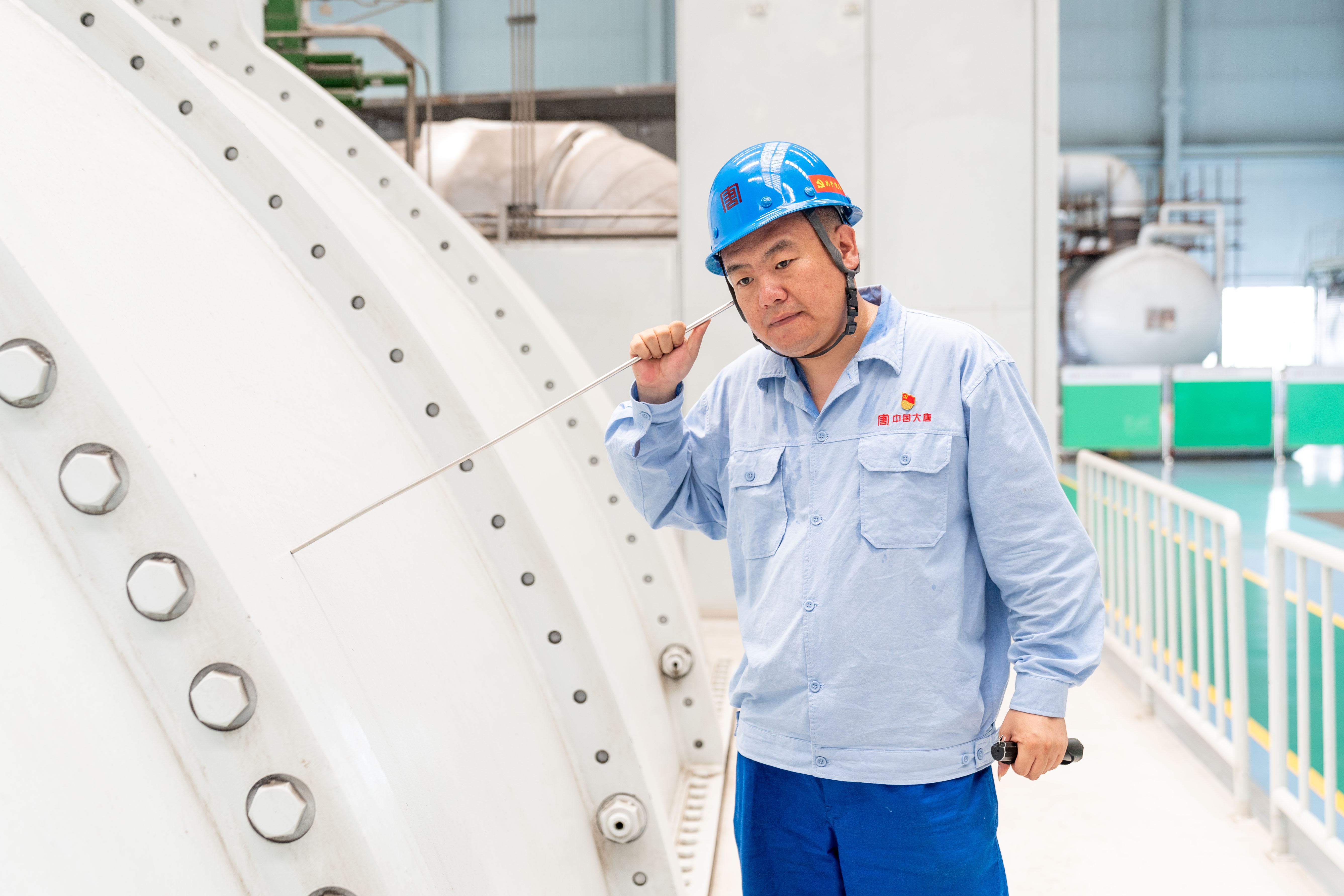 张绍坤格言：以初心镌刻卓越，以匠心铸就丰碑 (1).jpg
